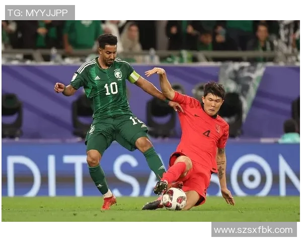 足球明星公开表达对韩国球员的不满引发热议与争议